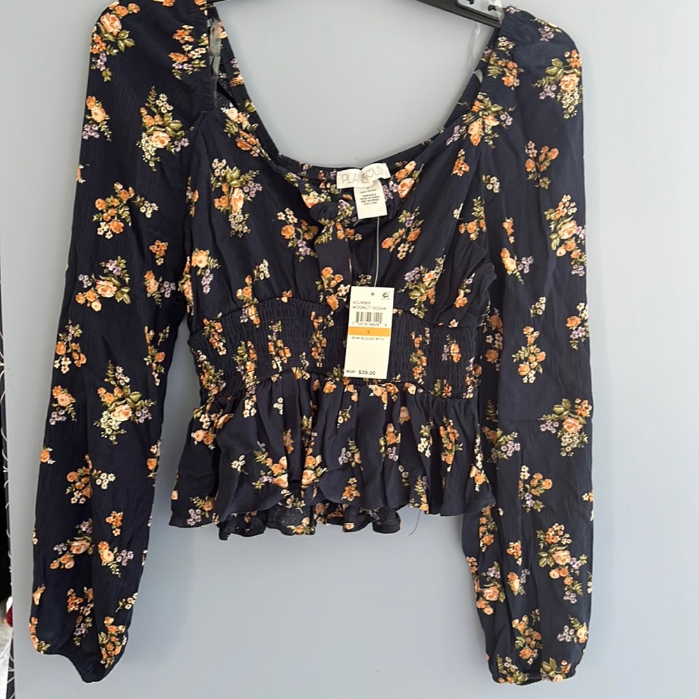 Planet Gold navy blue printed blouse *NWT*